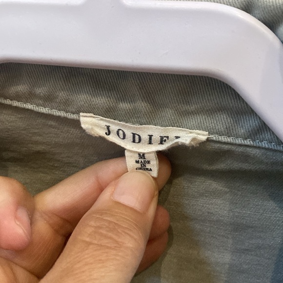 Jodifl size M button up denim jacket ruffle pockets olive army green boutique - Picture 2 of 5